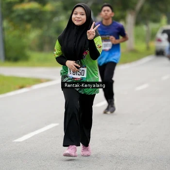 Runner Photo 8050372