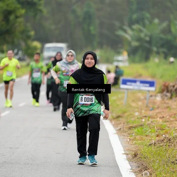 Runner Photo 8050437