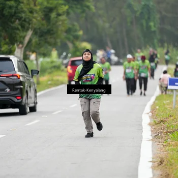 Runner Photo 8050585