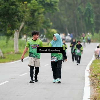 Runner Photo 8050608