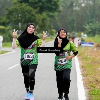 Runner Photo 8050669