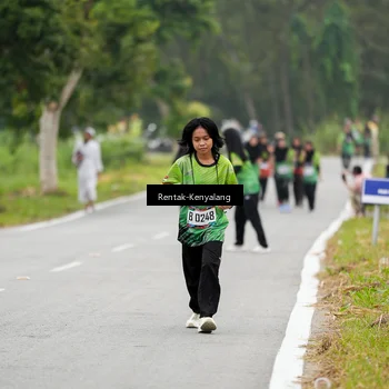 Runner Photo 8050700