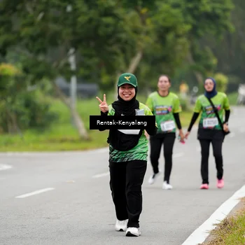 Runner Photo 8050756