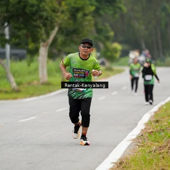 Runner Photo 8050764