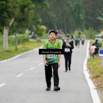 Runner Photo 8050773