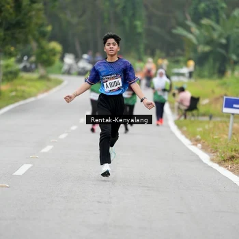 Runner Photo 8050887