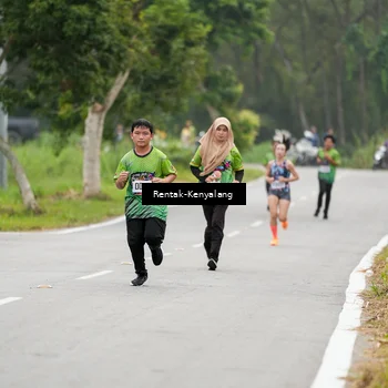 Runner Photo 8050933