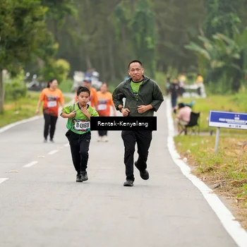 Runner Photo 8050975