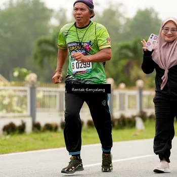 Runner Photo 8051129