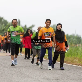 Runner Photo 8052112