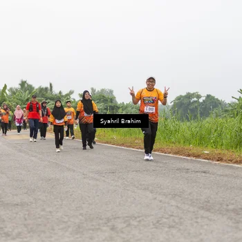 Runner Photo 8052189