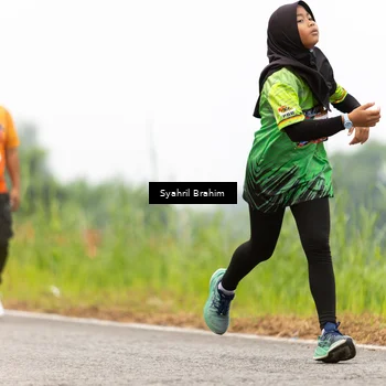 Runner Photo 8052244