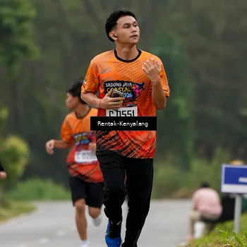 Runner Photo 8052343