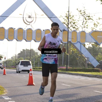 Runner Photo 8052803