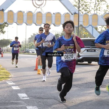Runner Photo 8052805