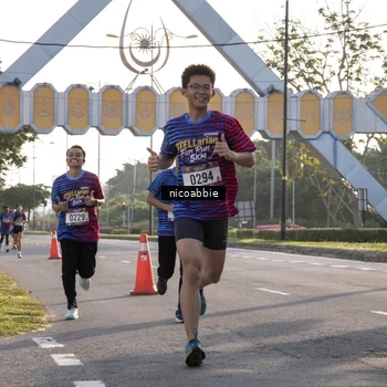 Runner Photo 8052824