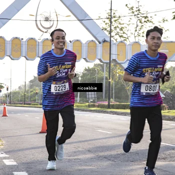 Runner Photo 8052833