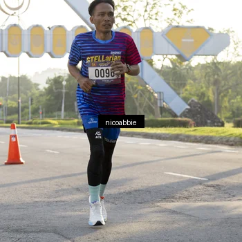 Runner Photo 8052848