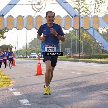 Runner Photo 8052876