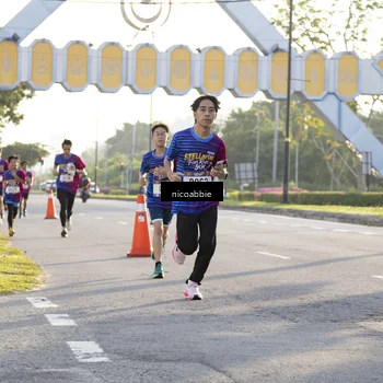 Runner Photo 8052877