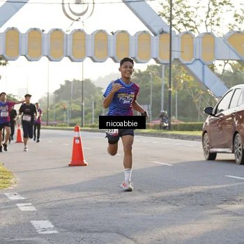 Runner Photo 8052933