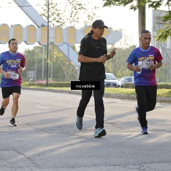 Runner Photo 8052977