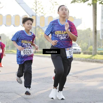 Runner Photo 8052990