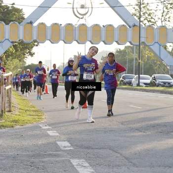 Runner Photo 8053248