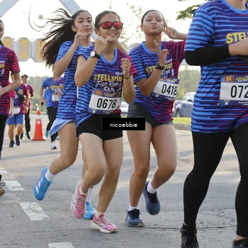 Runner Photo 8053281
