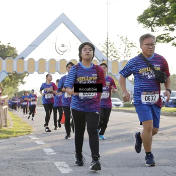 Runner Photo 8053302