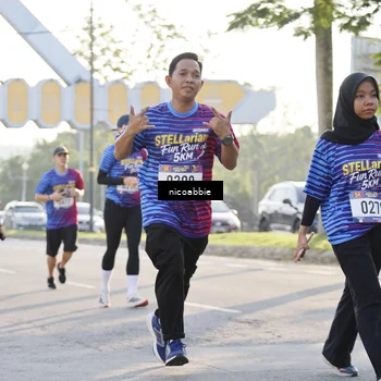 Runner Photo 8053359