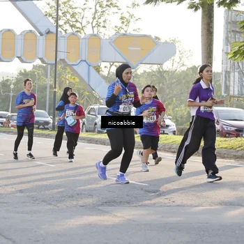 Runner Photo 8053377