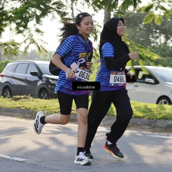 Runner Photo 8053402
