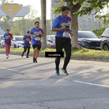 Runner Photo 8053404