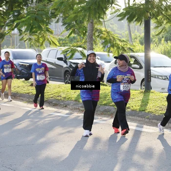 Runner Photo 8053412