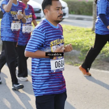 Runner Photo 8053435