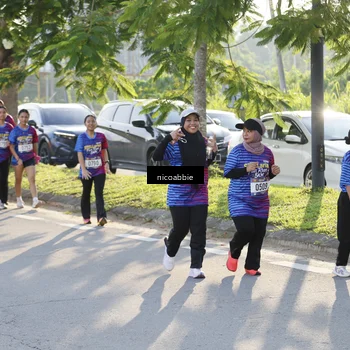 Runner Photo 8053436