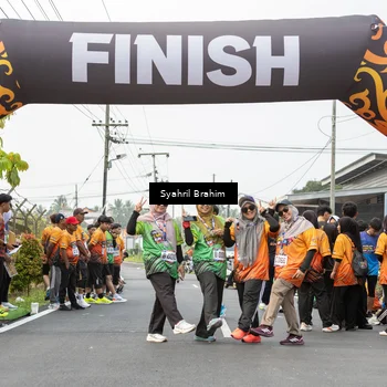 Runner Photo 8053561