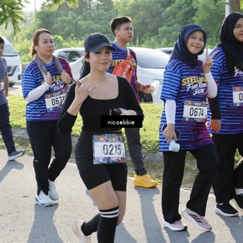 Runner Photo 8053649