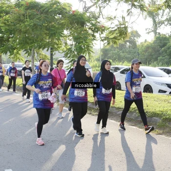 Runner Photo 8053652