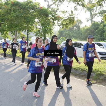 Runner Photo 8053659