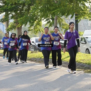 Runner Photo 8053671