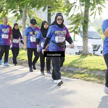 Runner Photo 8053677