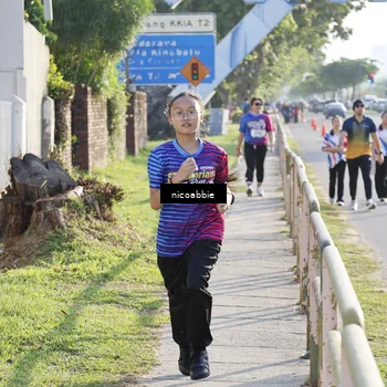 Runner Photo 8053855