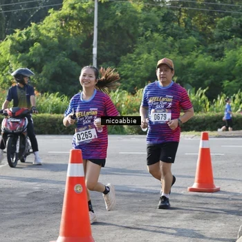 Runner Photo 8053883