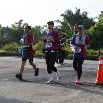 Runner Photo 8053953