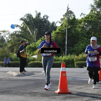 Runner Photo 8053965