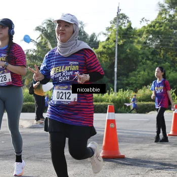 Runner Photo 8053976