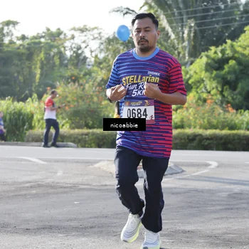 Runner Photo 8054026