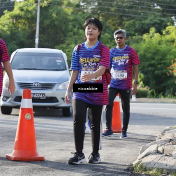Runner Photo 8054030